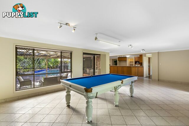 4 Kensington Place WISHART QLD 4122