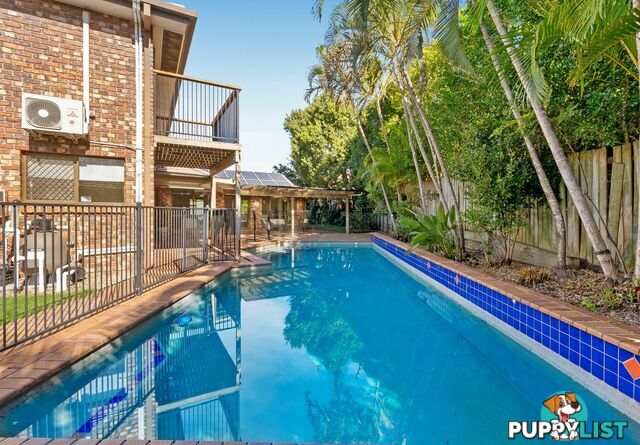 4 Kensington Place WISHART QLD 4122