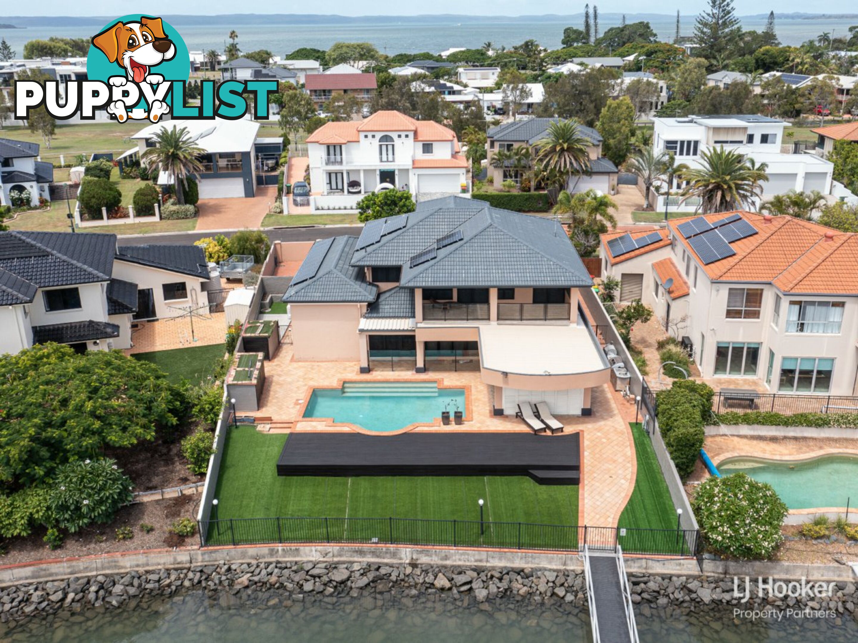 12 Raby Bay Boulevard RABY BAY QLD 4163