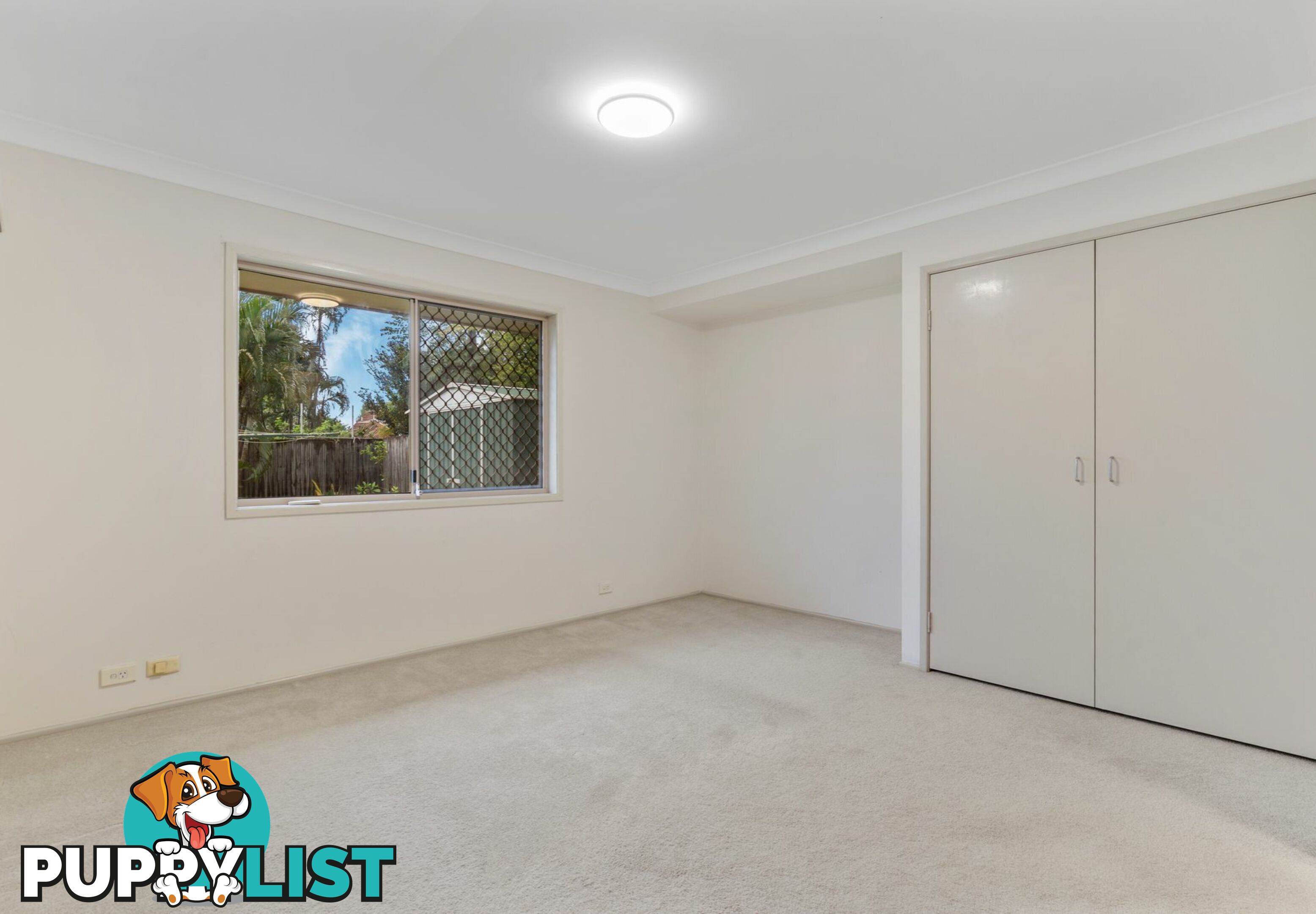 33 Staydar Crescent MEADOWBROOK QLD 4131