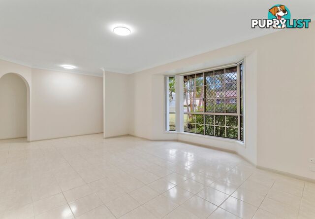 33 Staydar Crescent MEADOWBROOK QLD 4131