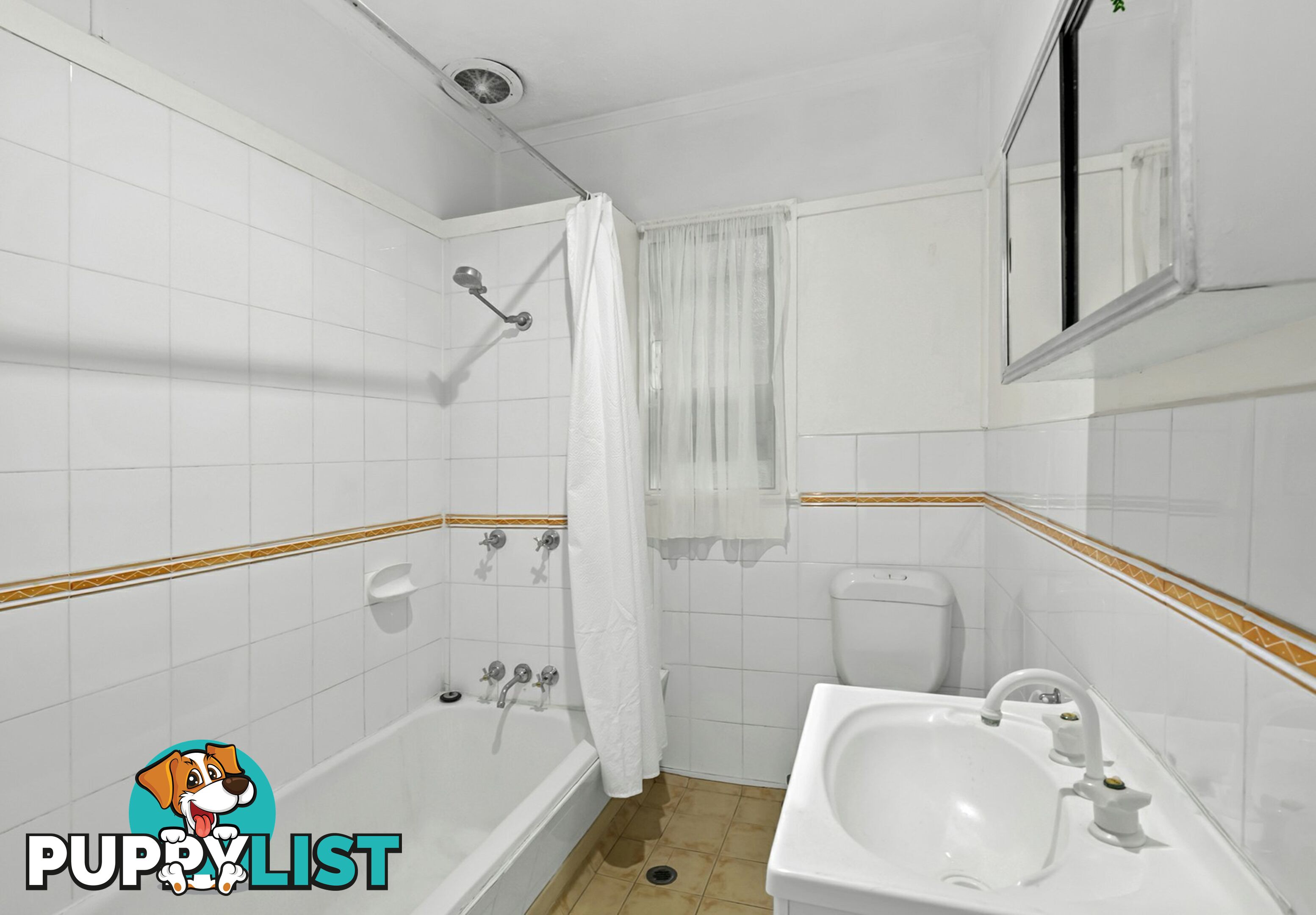 78 Sapphire Street HOLLAND PARK QLD 4121