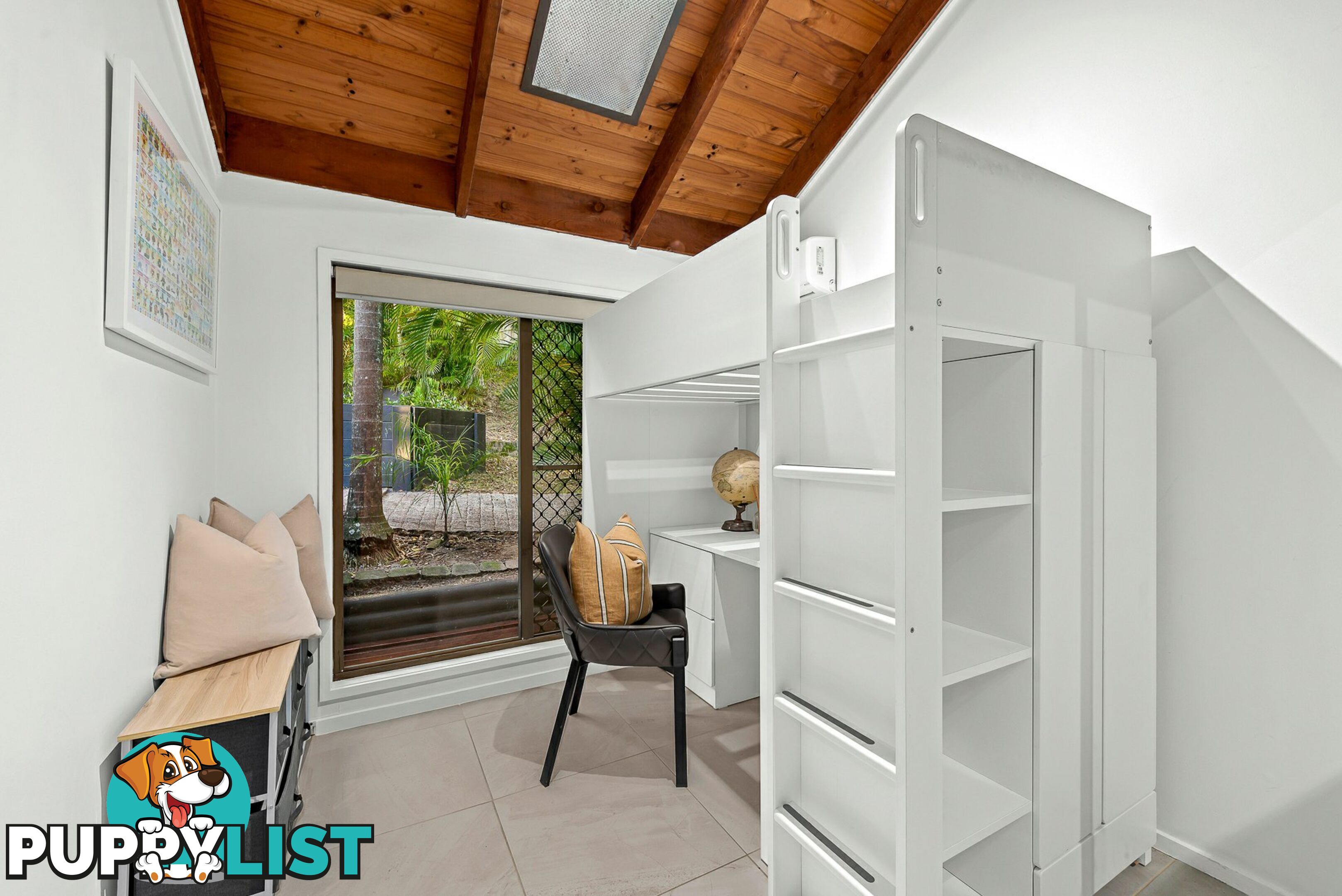 3 Knox Court ROCHEDALE SOUTH QLD 4123