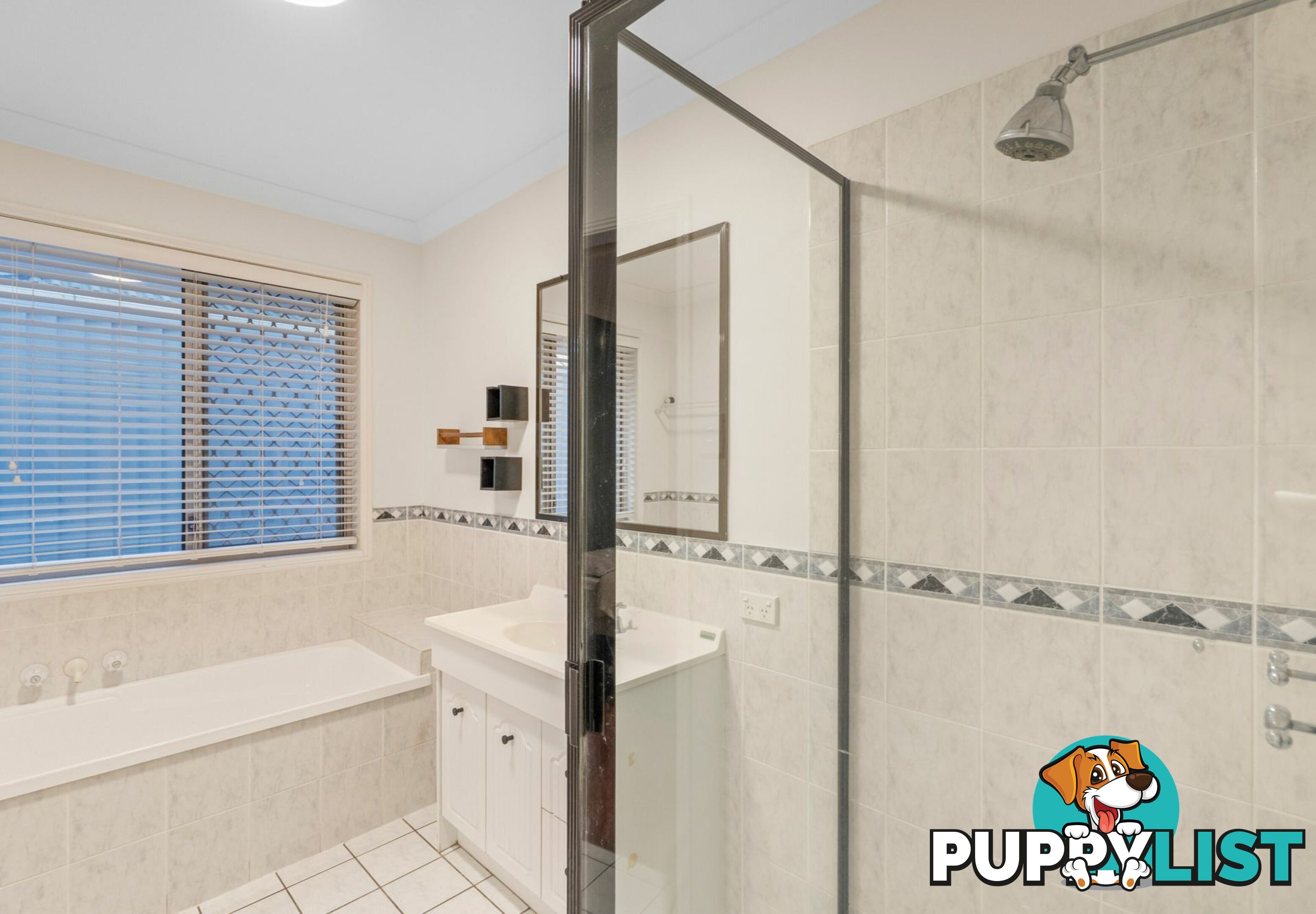 19 Robinson Crescent RUNCORN QLD 4113