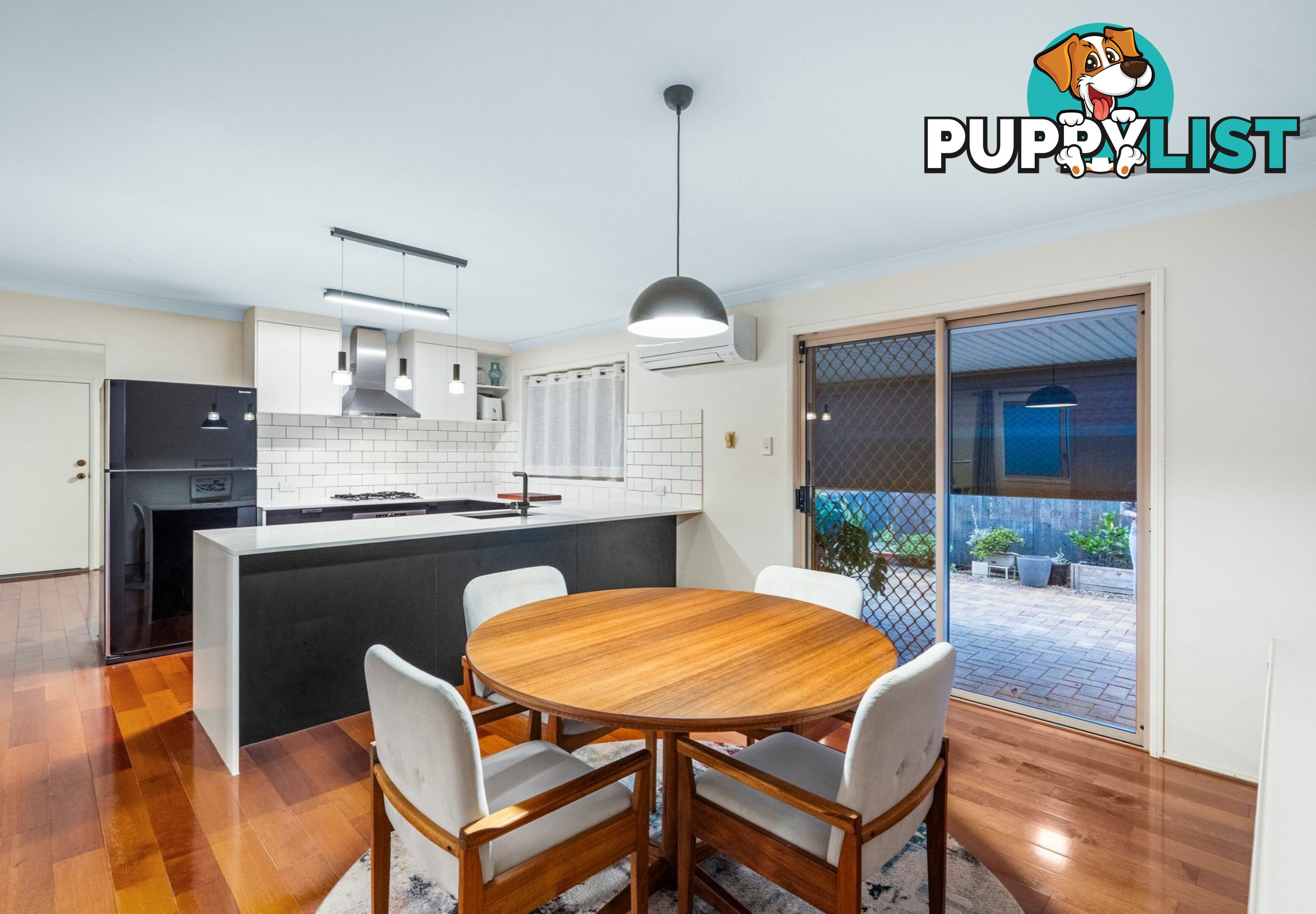 19 Robinson Crescent RUNCORN QLD 4113