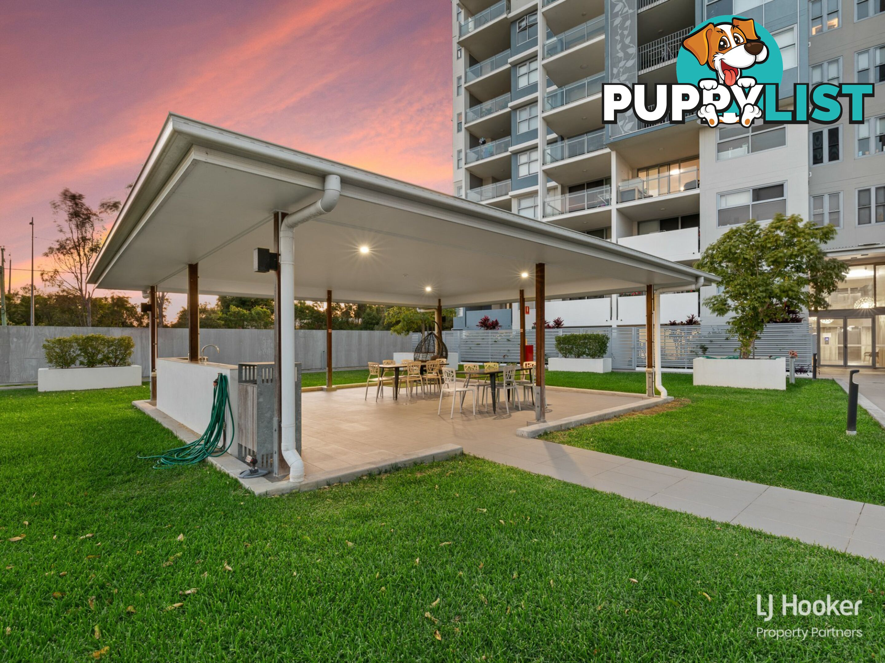 172/54 Slobodian Avenue EIGHT MILE PLAINS QLD 4113
