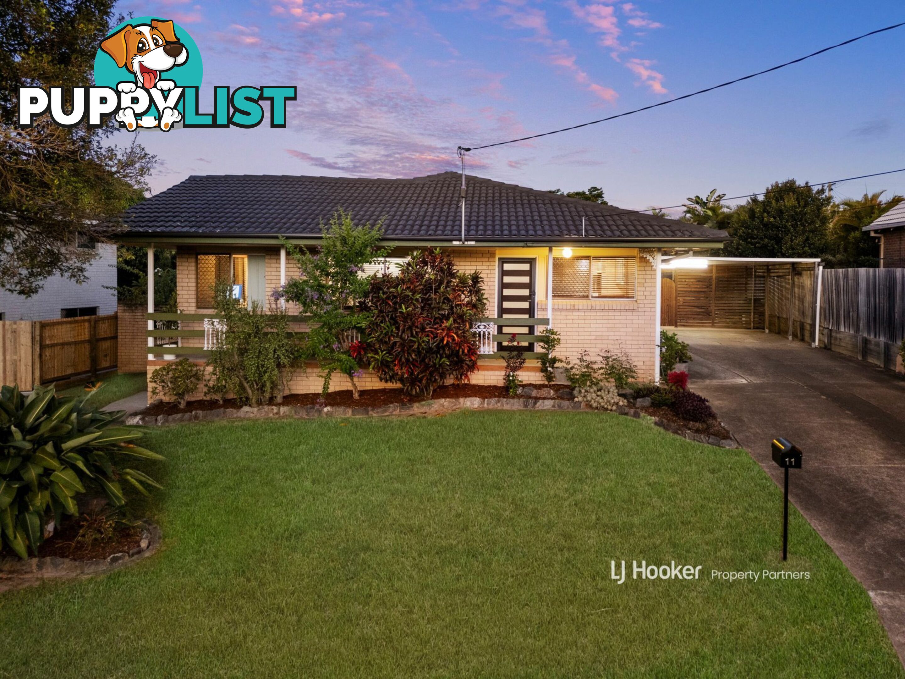 11 Whitfield Avenue SPRINGWOOD QLD 4127