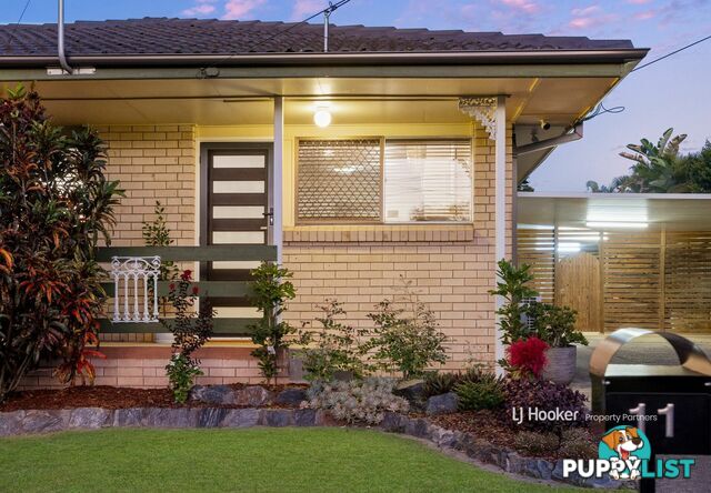 11 Whitfield Avenue SPRINGWOOD QLD 4127