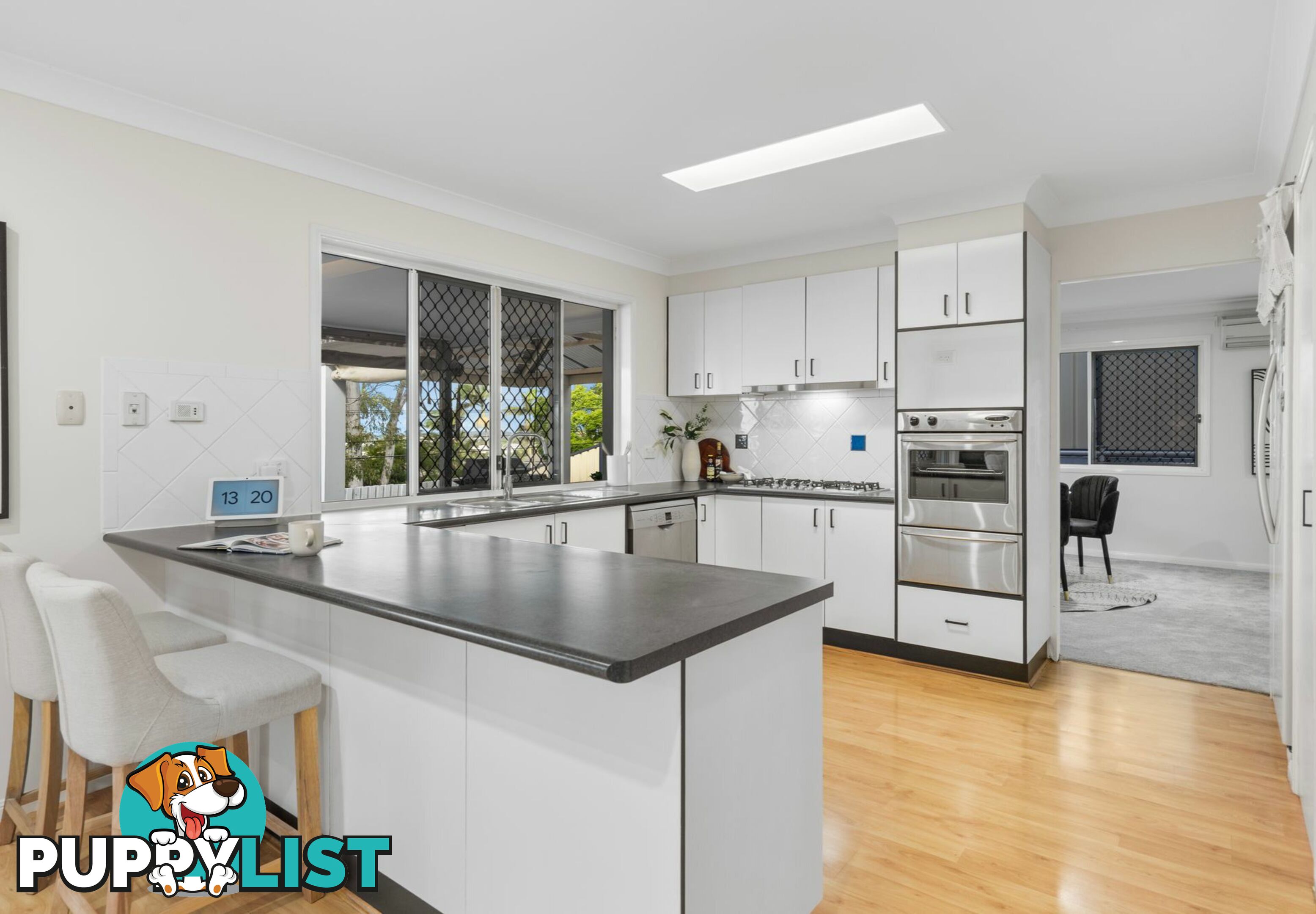 5 Outlook Place KURABY QLD 4112