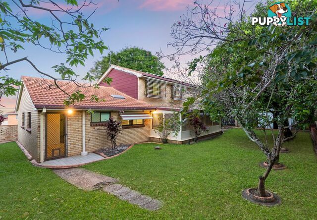 10 Genoa Street MACGREGOR QLD 4109