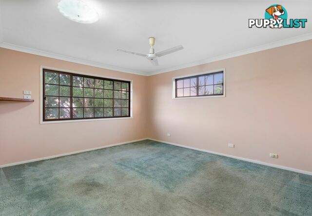 10 Genoa Street MACGREGOR QLD 4109