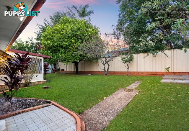 10 Genoa Street MACGREGOR QLD 4109