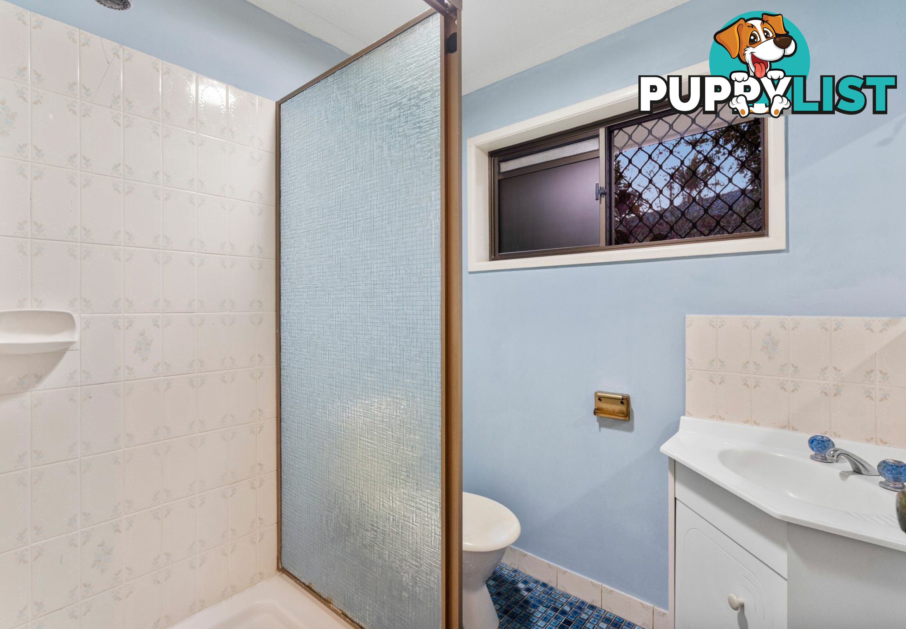 10 Genoa Street MACGREGOR QLD 4109