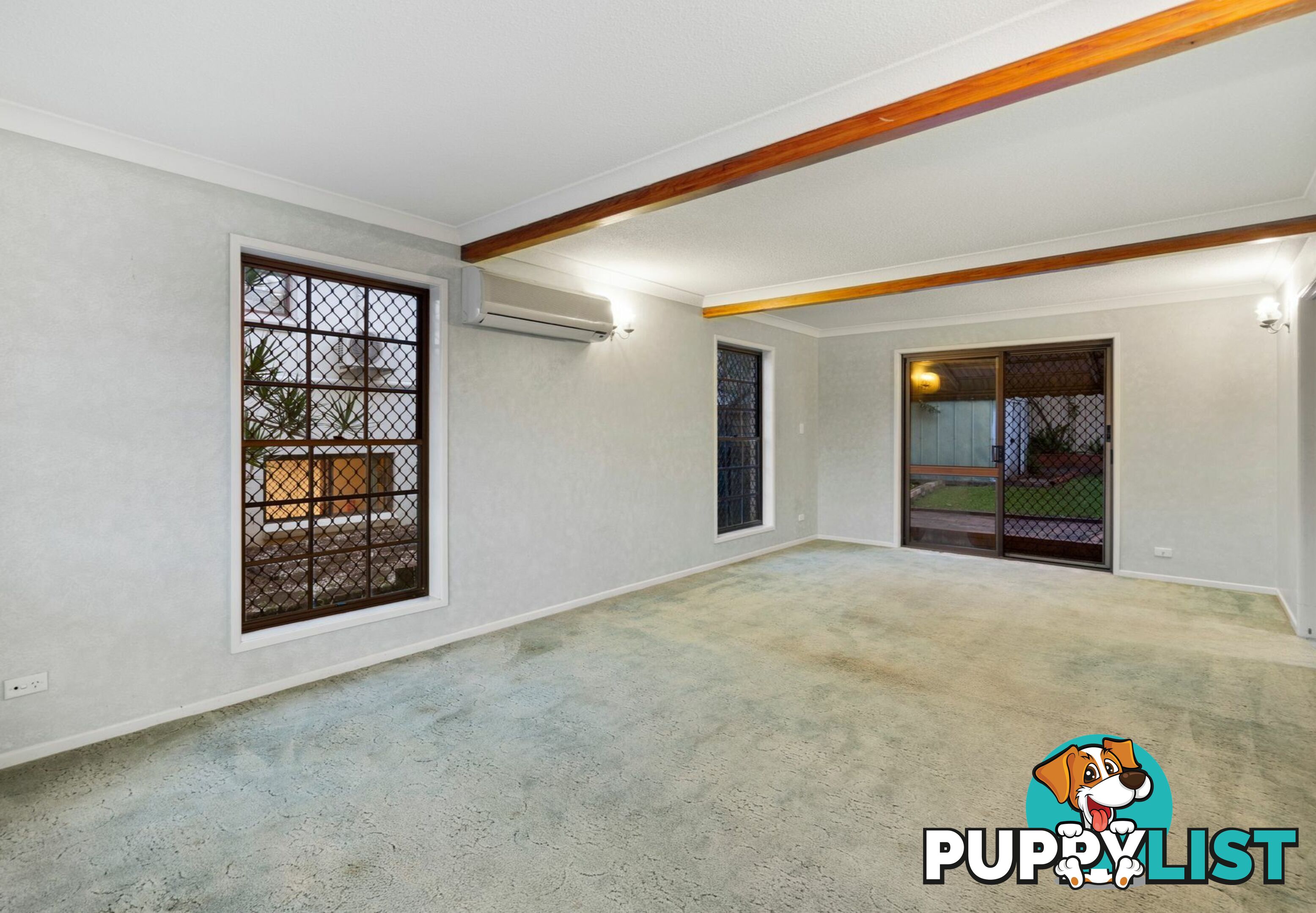 10 Genoa Street MACGREGOR QLD 4109