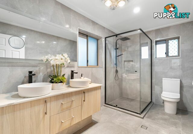 33 Chanel Crescent EIGHT MILE PLAINS QLD 4113