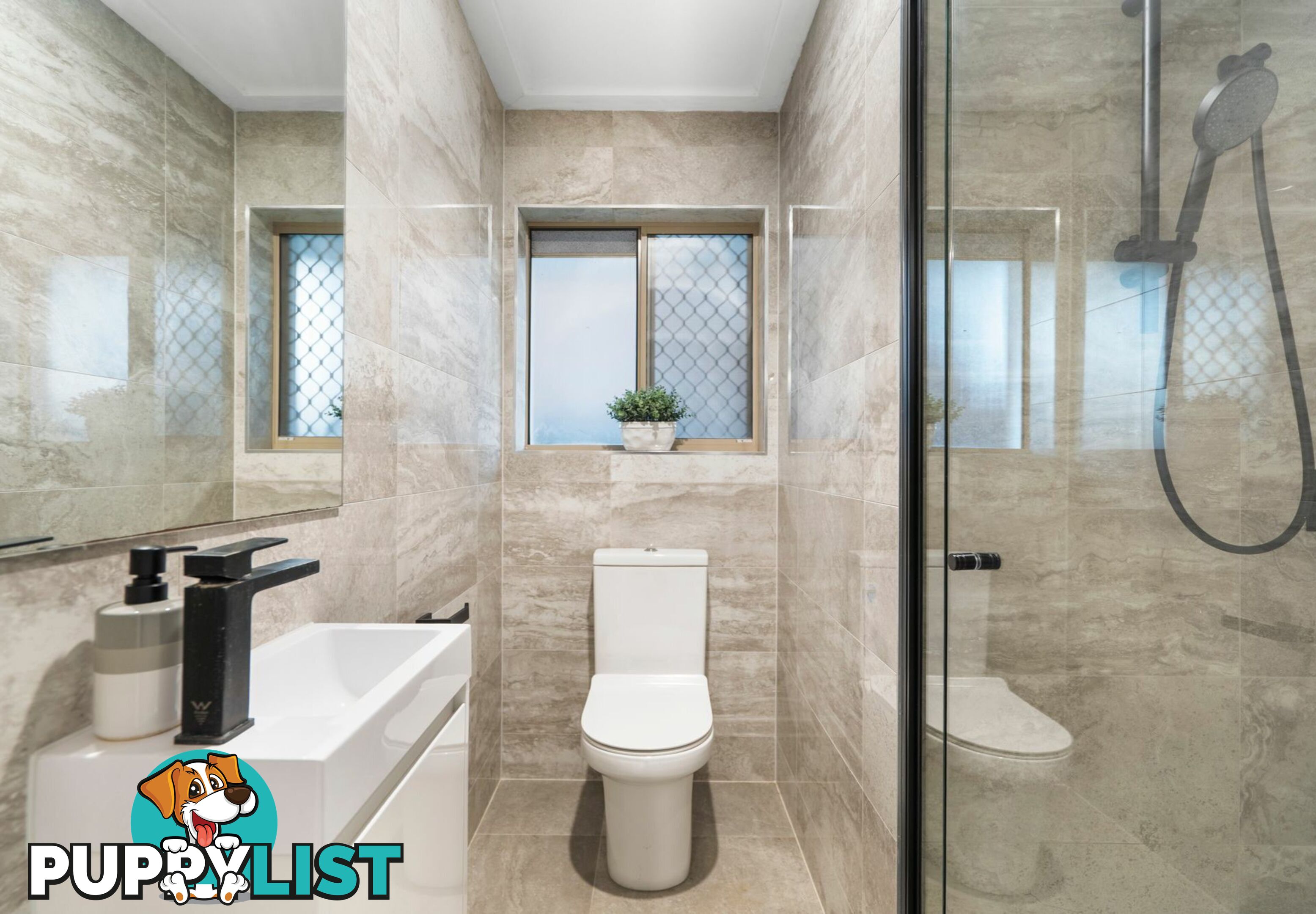 33 Chanel Crescent EIGHT MILE PLAINS QLD 4113
