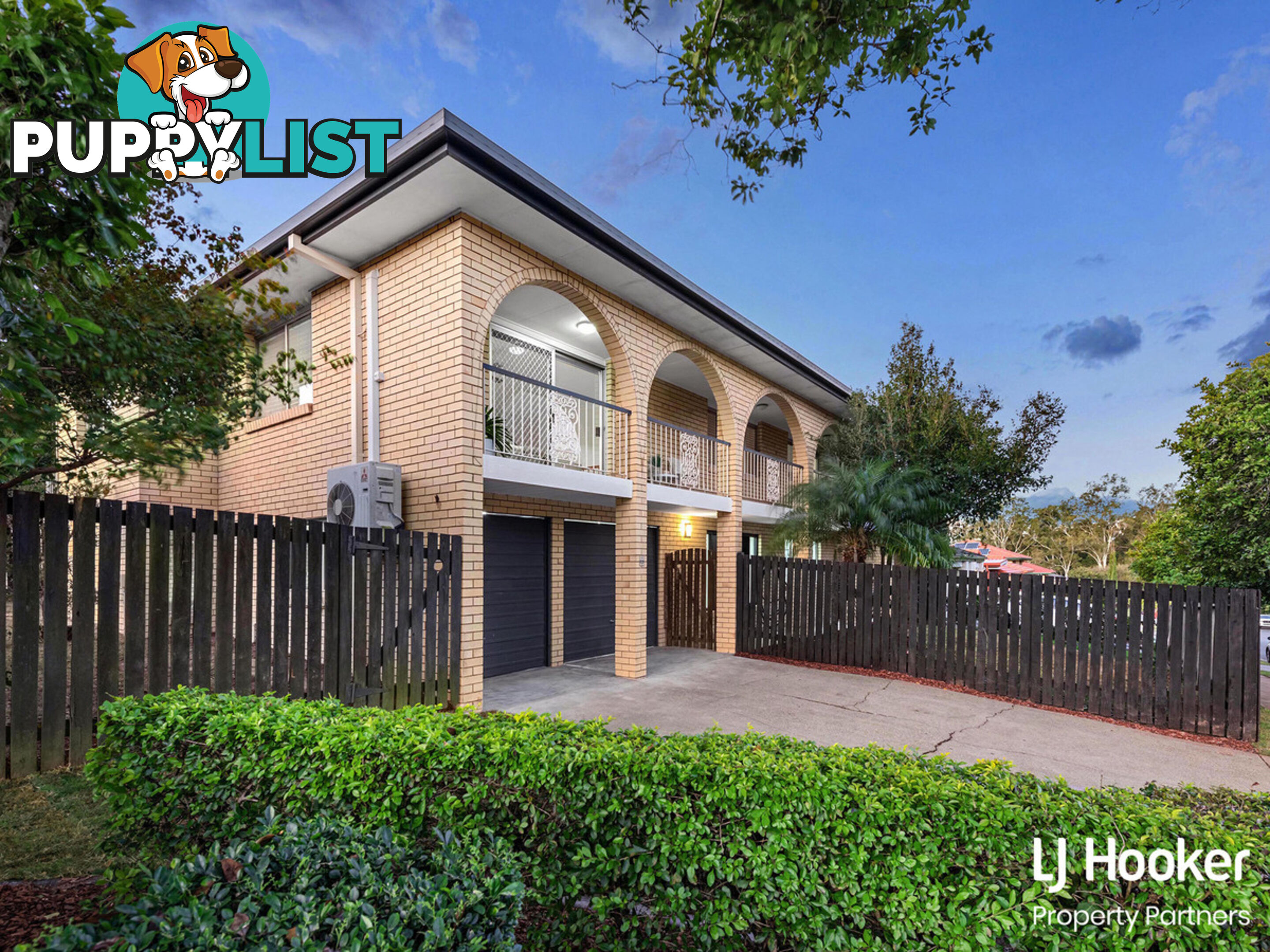 8 Fulton Street WISHART QLD 4122