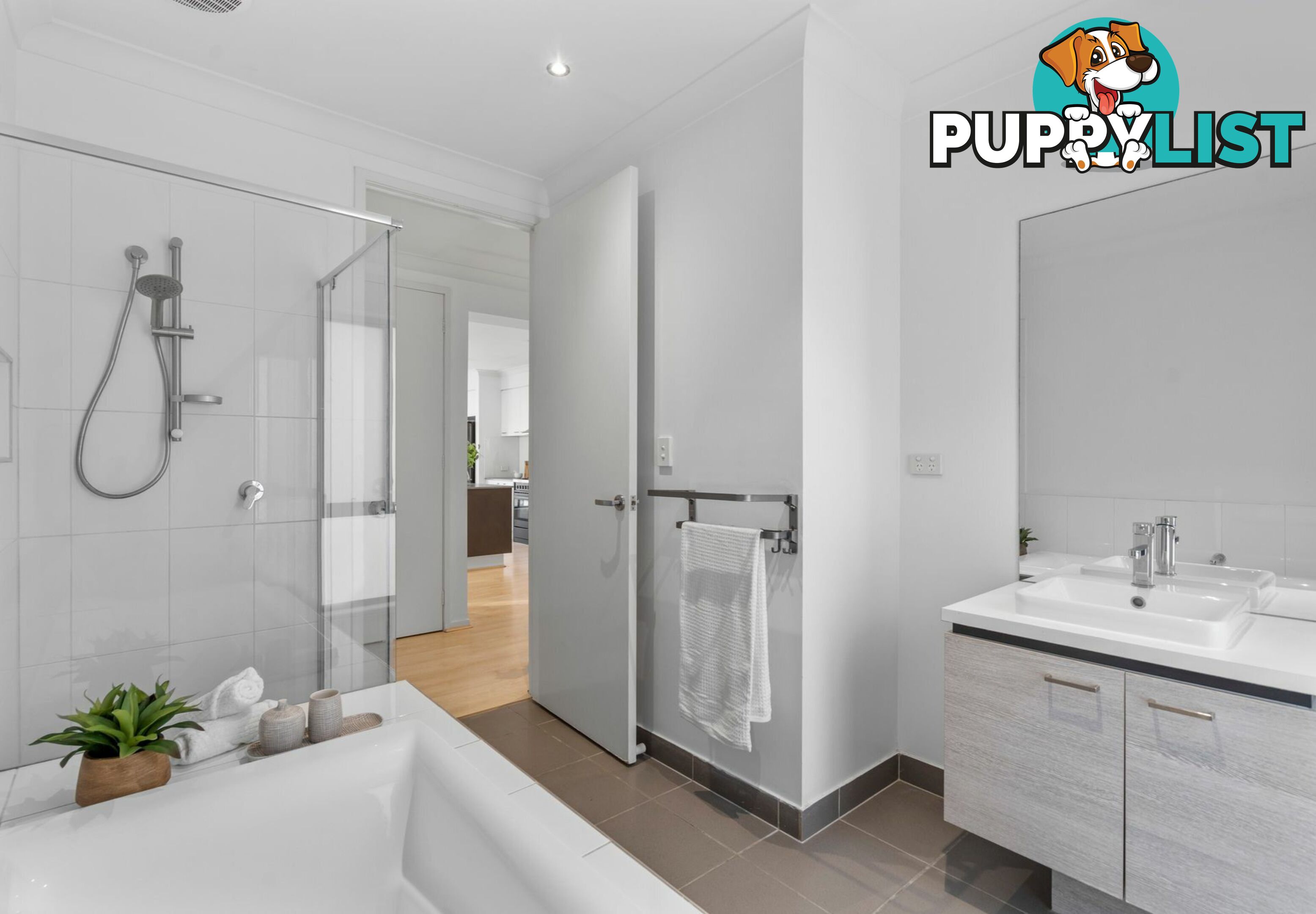 13 Maranoa Street THORNLANDS QLD 4164