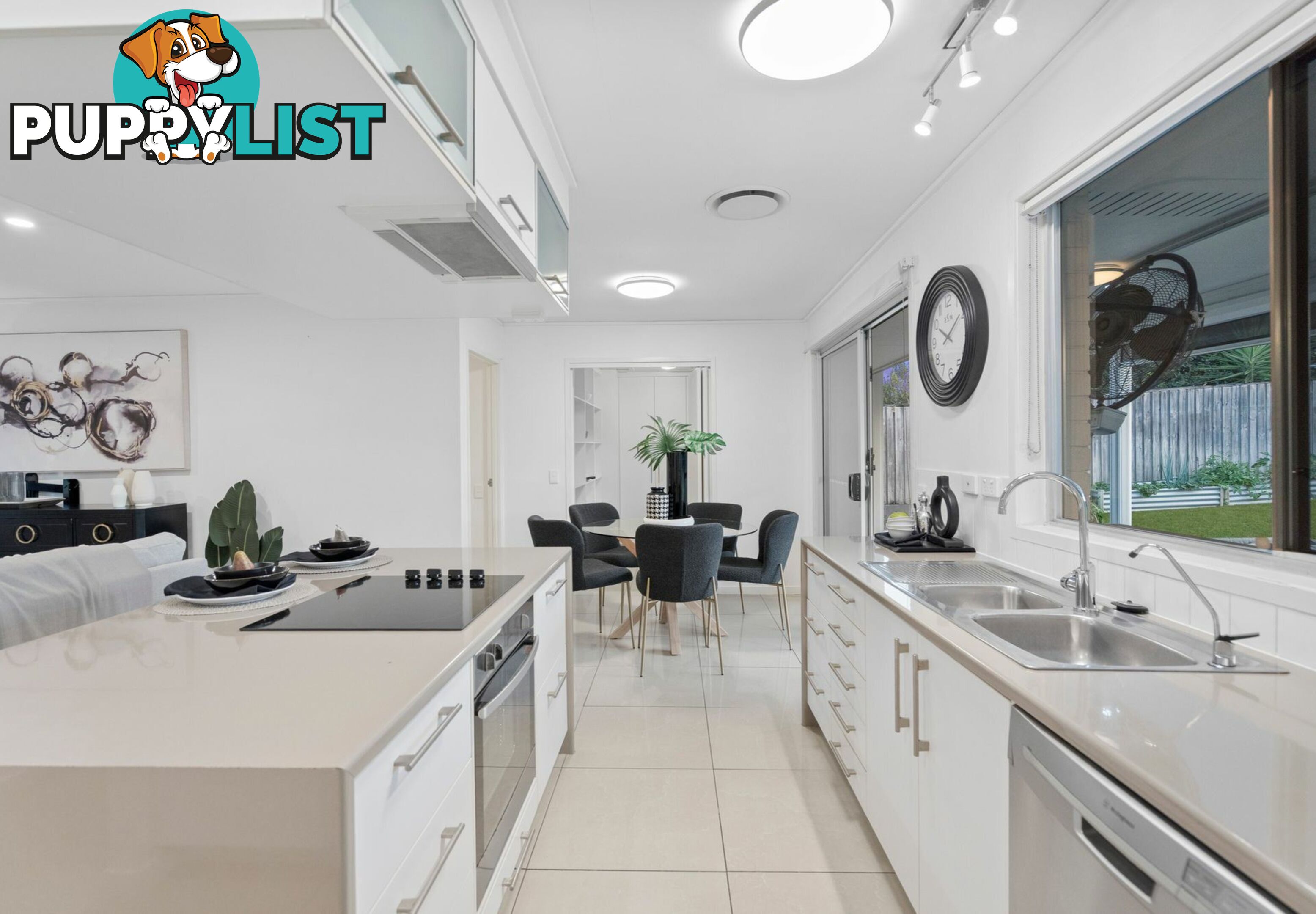 18 Bedser Street MACGREGOR QLD 4109