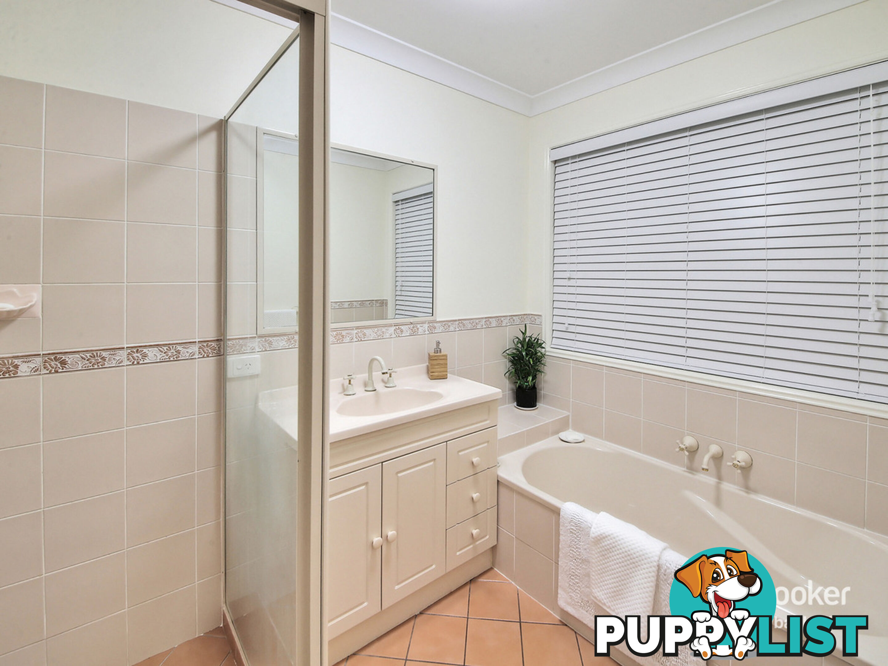 9 Wild Cotton Close KURABY QLD 4112