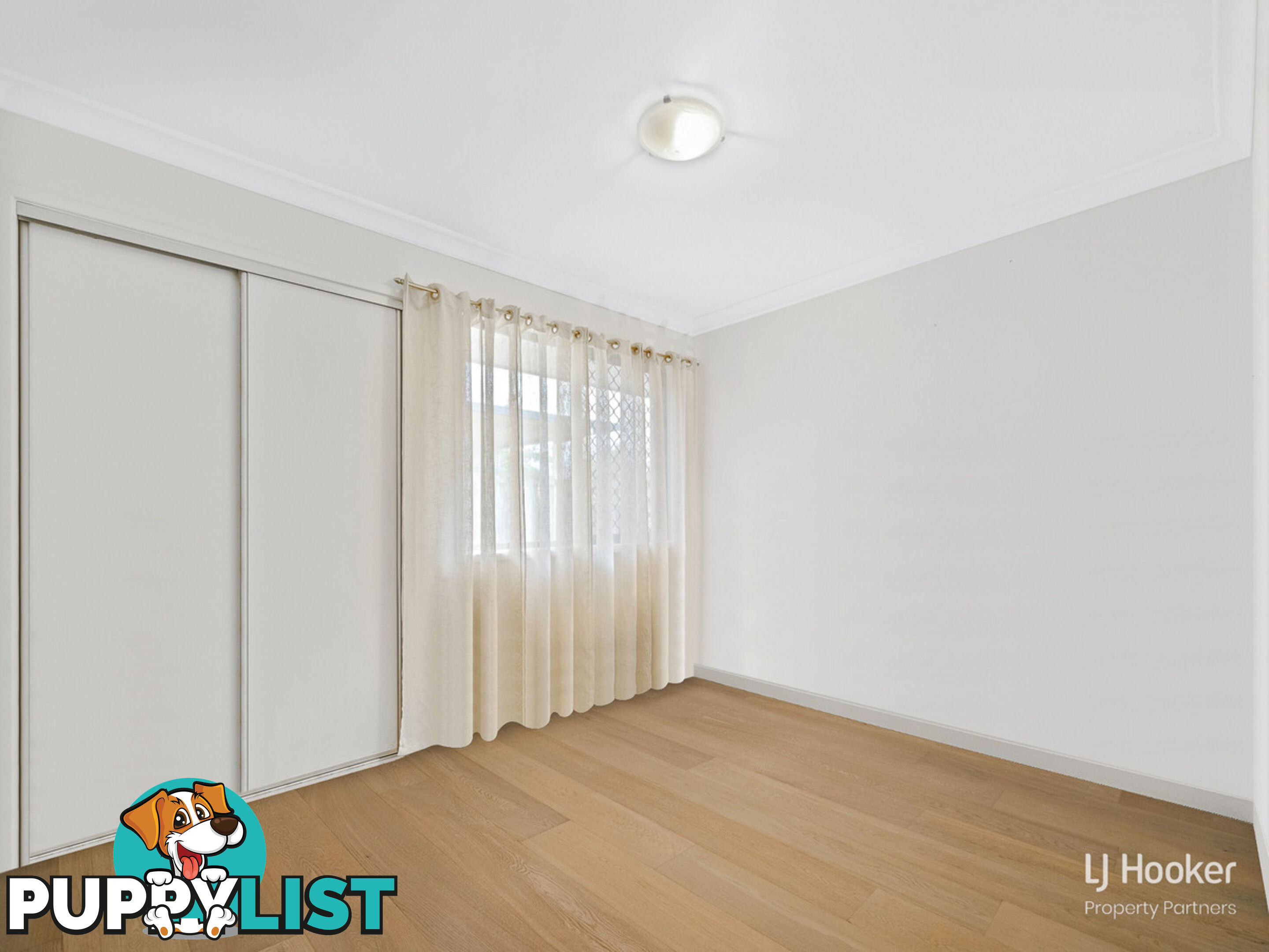 8 Brookfield Court PARKINSON QLD 4115