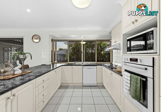 10 Kensington Place WISHART QLD 4122