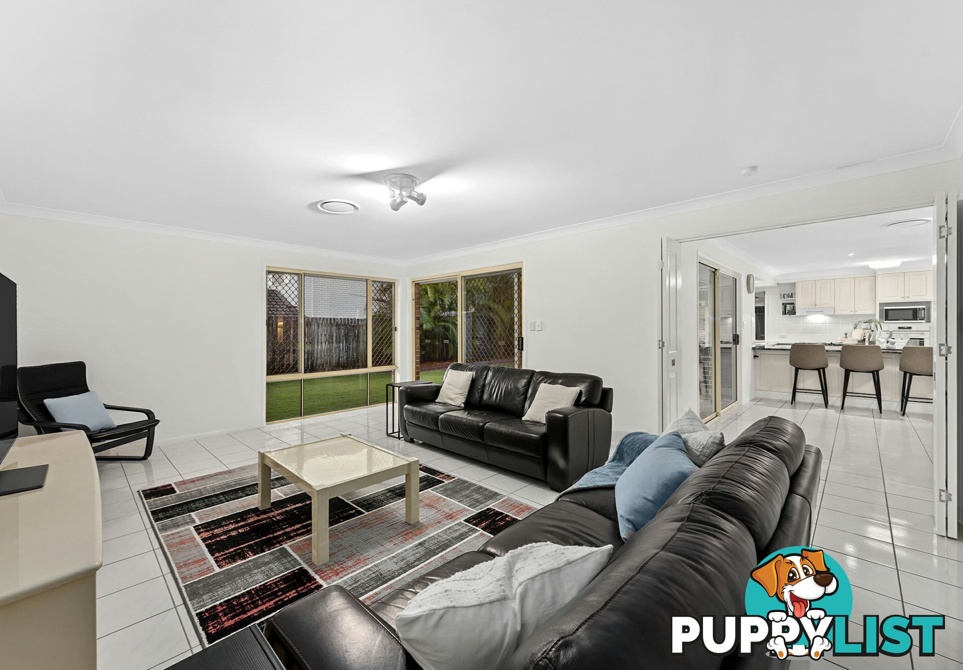 10 Kensington Place WISHART QLD 4122