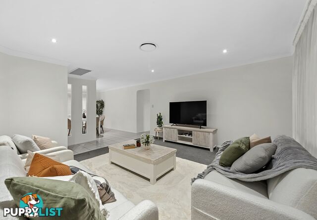 10 Kensington Place WISHART QLD 4122