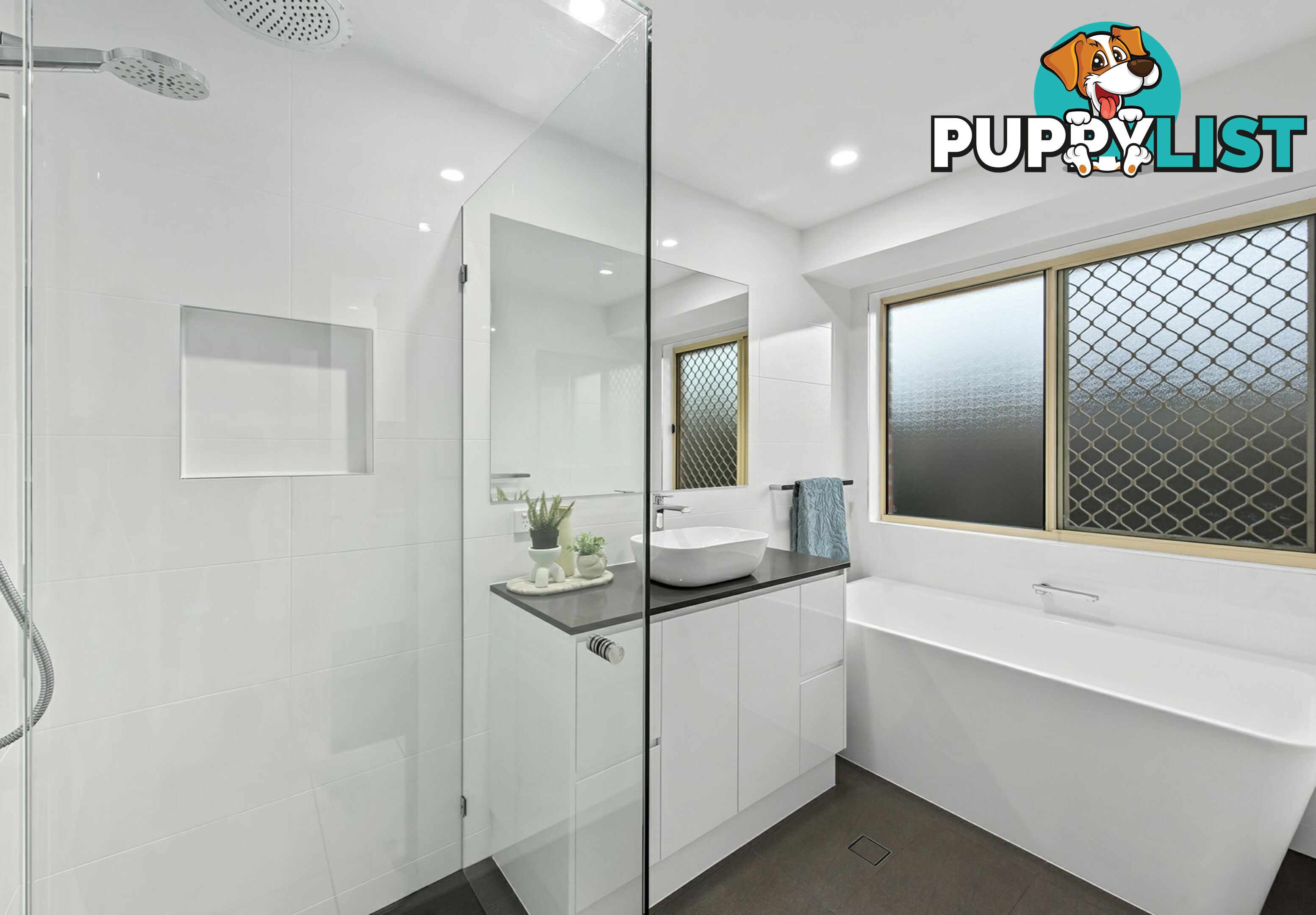 10 Kensington Place WISHART QLD 4122