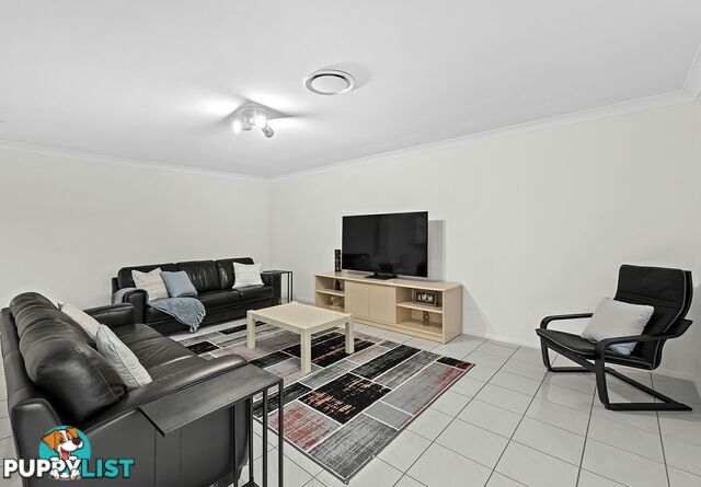 10 Kensington Place WISHART QLD 4122