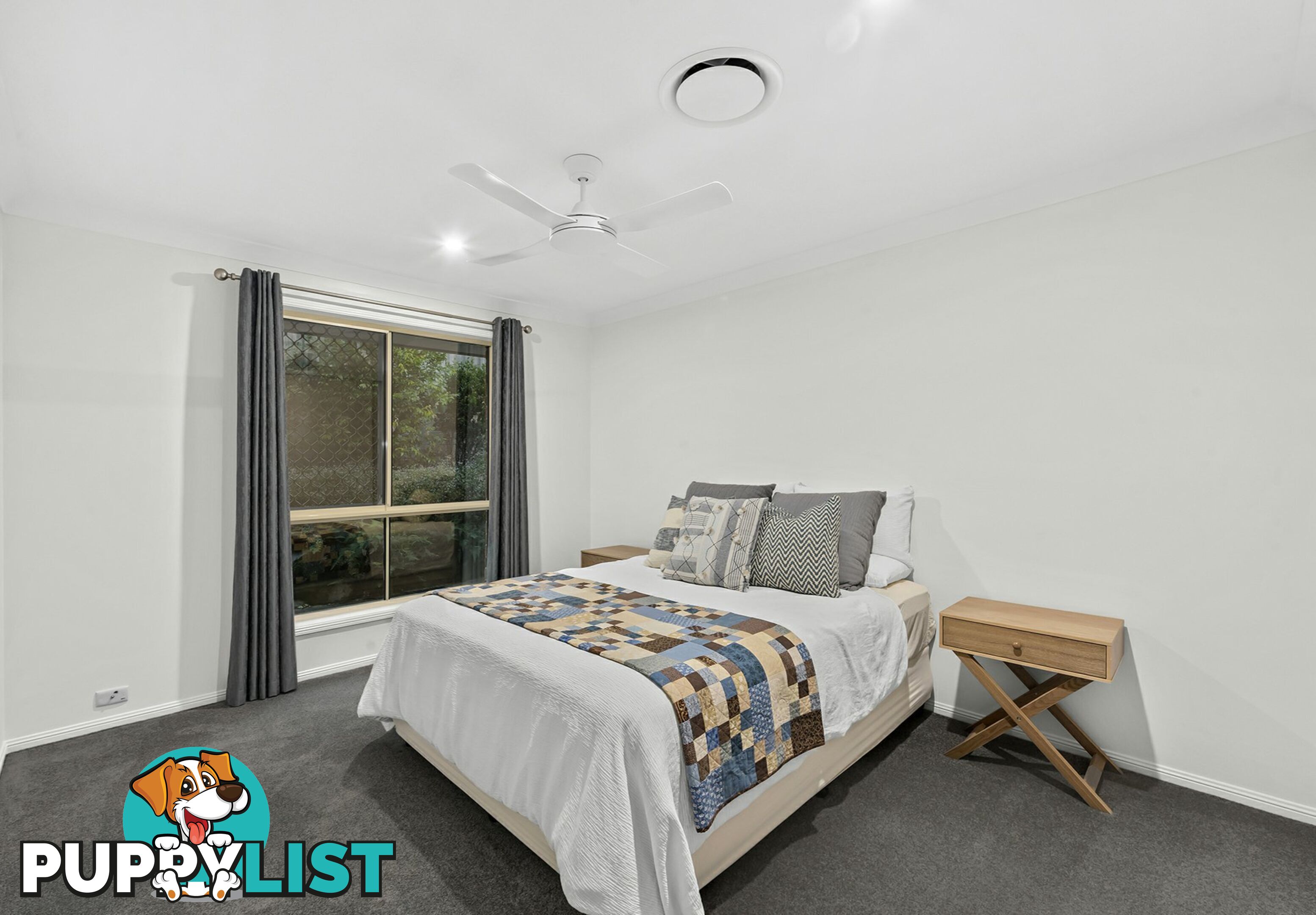 10 Kensington Place WISHART QLD 4122