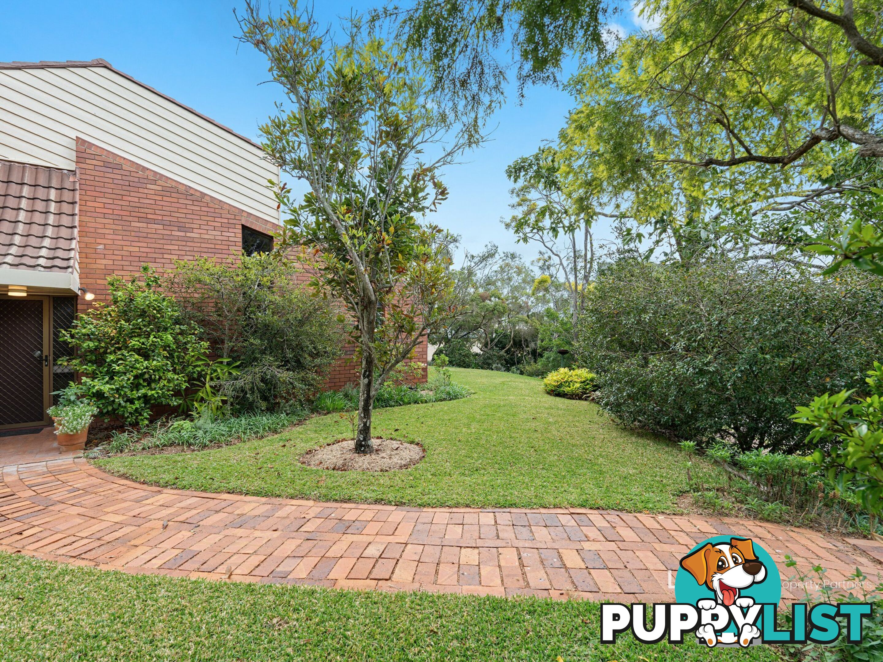 21 Faringdon Street ROBERTSON QLD 4109