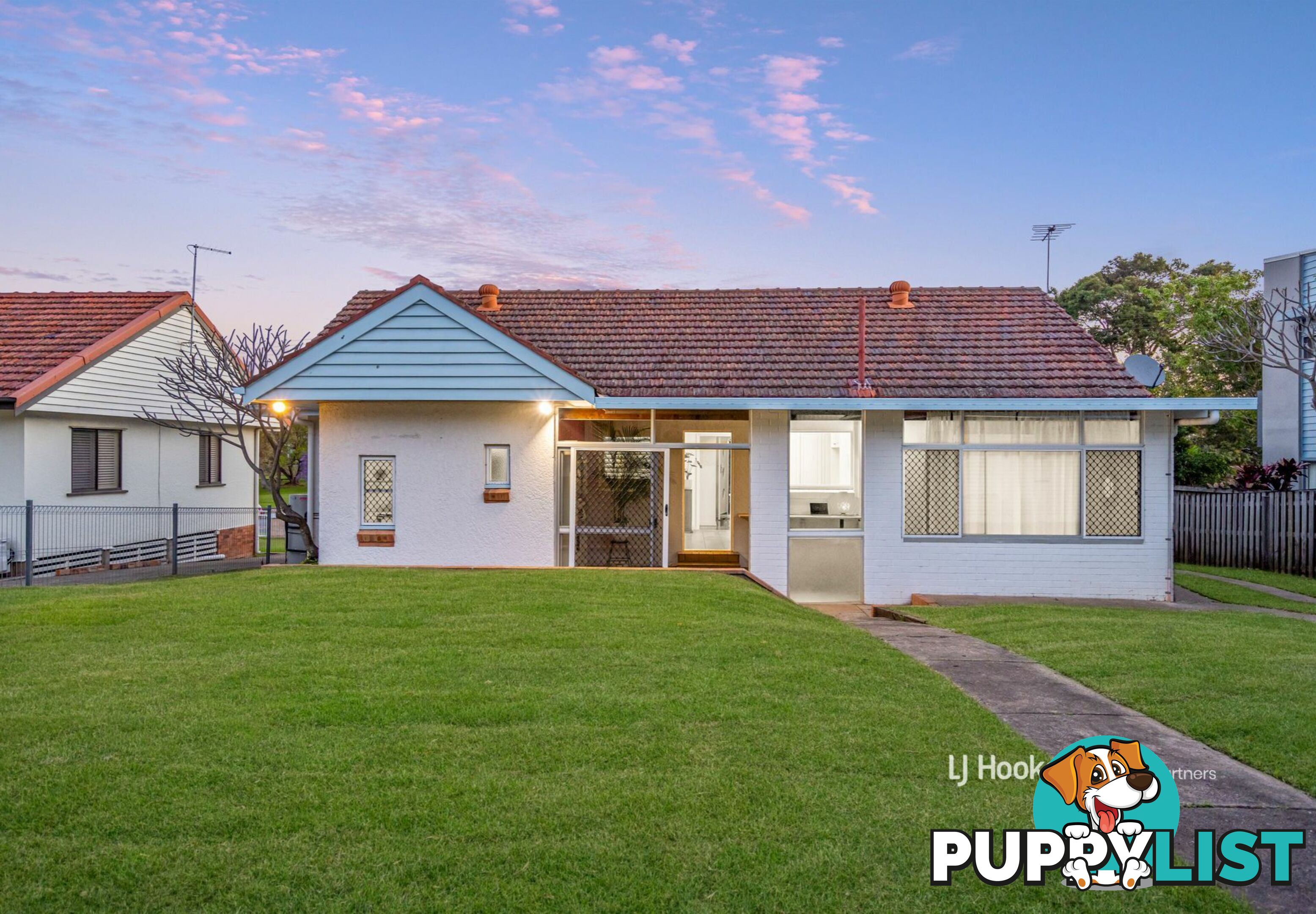 17 Taylor Street WAVELL HEIGHTS QLD 4012