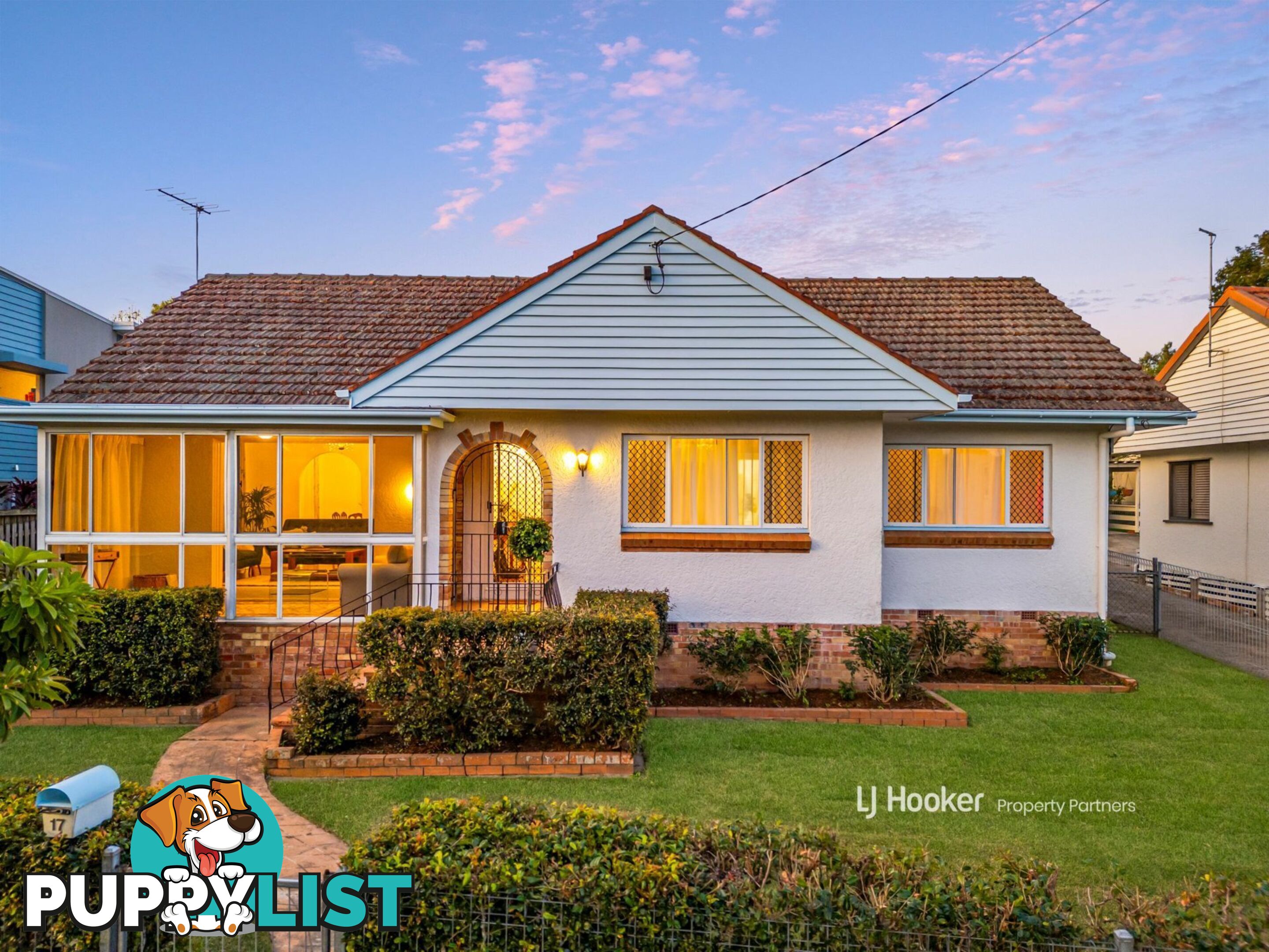 17 Taylor Street WAVELL HEIGHTS QLD 4012