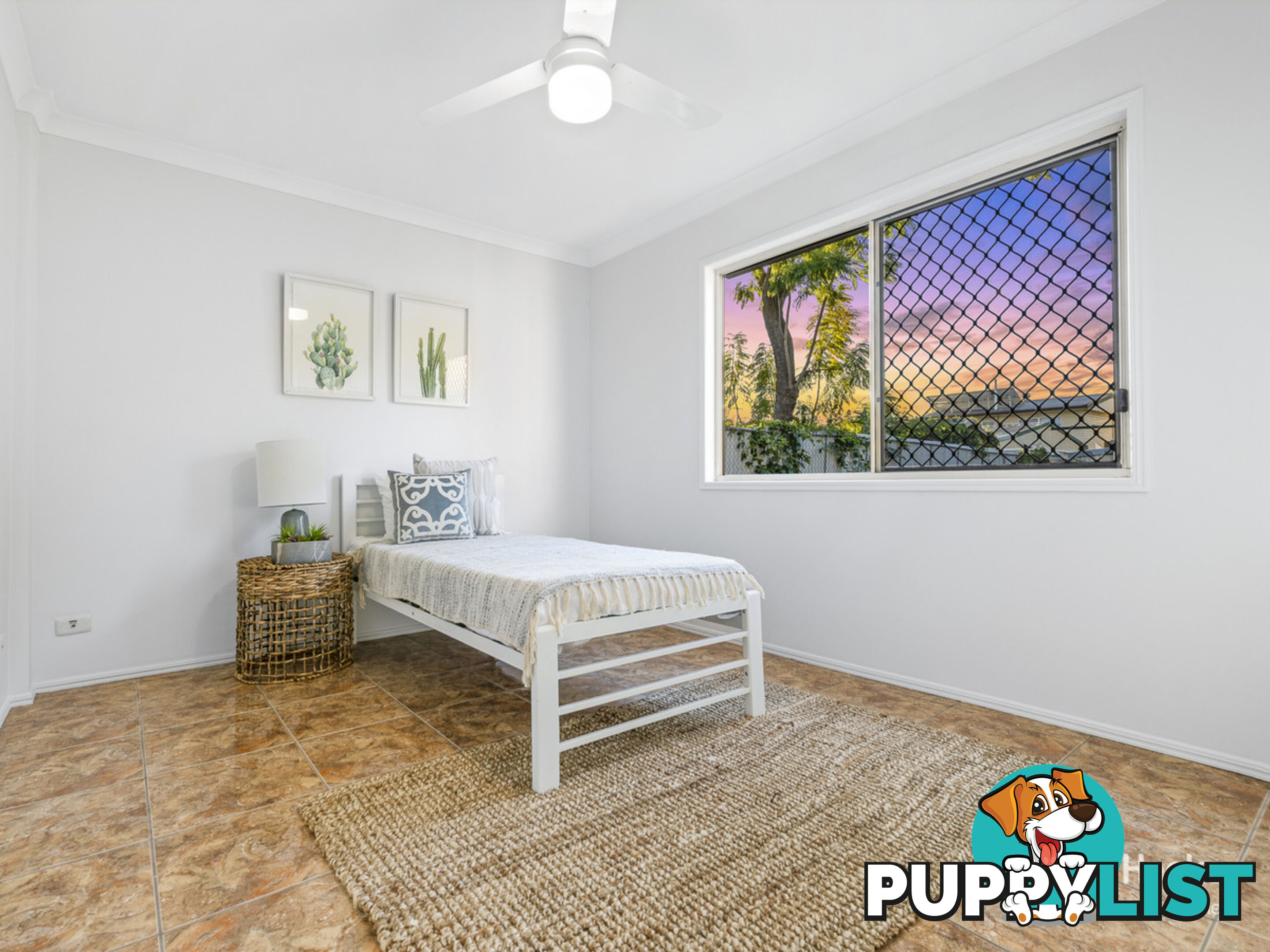 26 Bambil Street CRESTMEAD QLD 4132