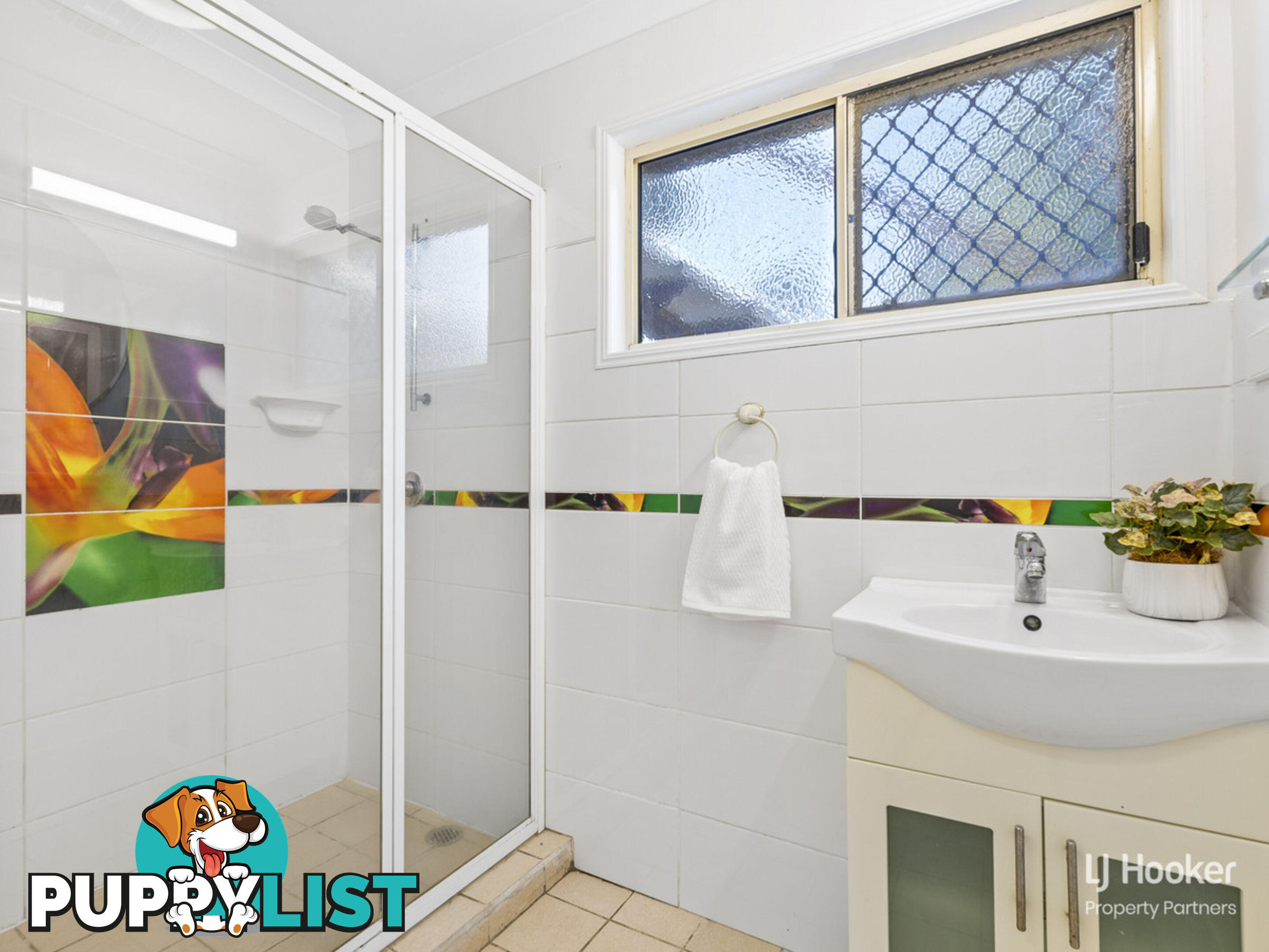 26 Bambil Street CRESTMEAD QLD 4132