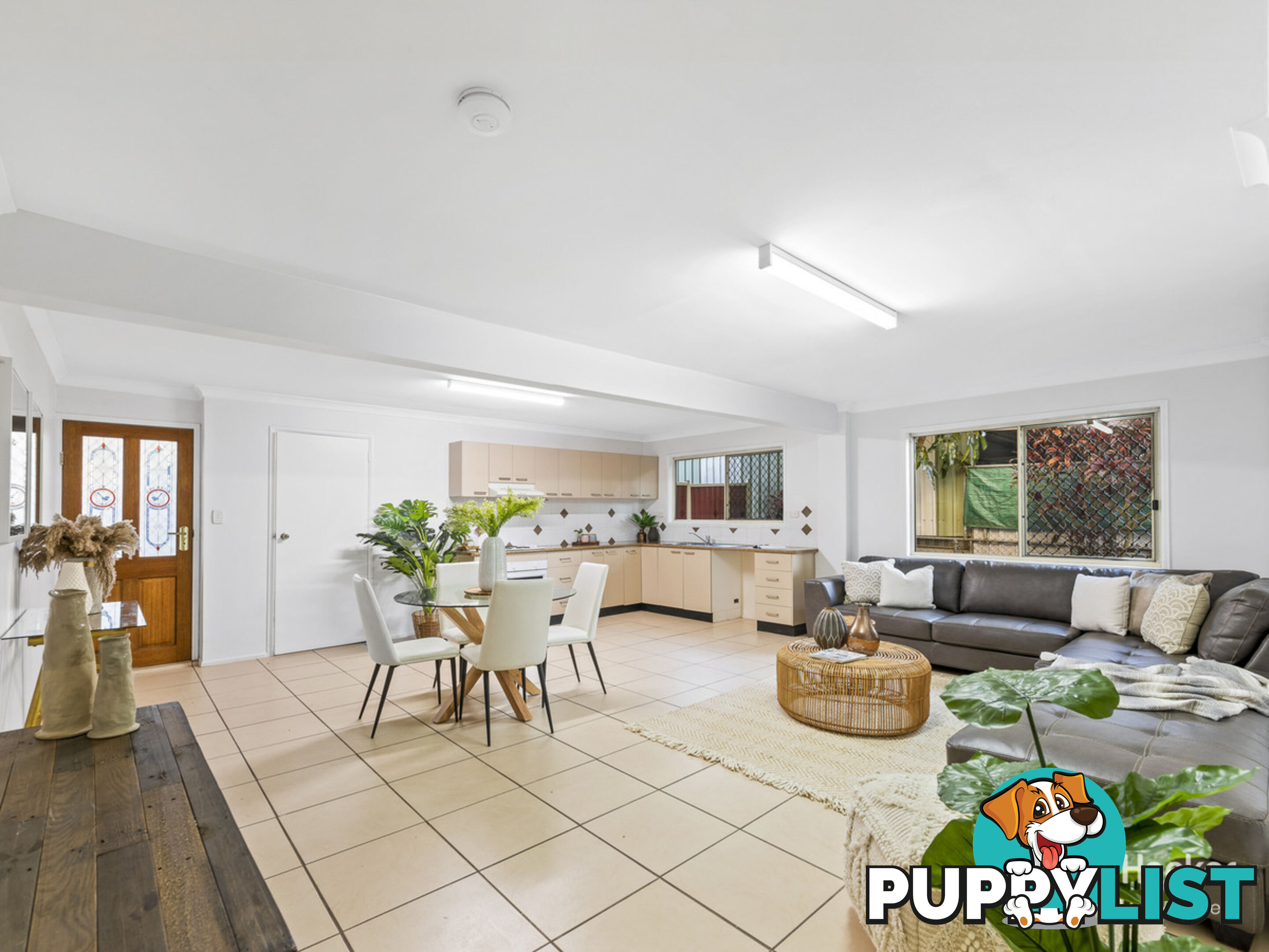 26 Bambil Street CRESTMEAD QLD 4132