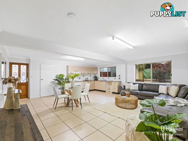 26 Bambil Street CRESTMEAD QLD 4132