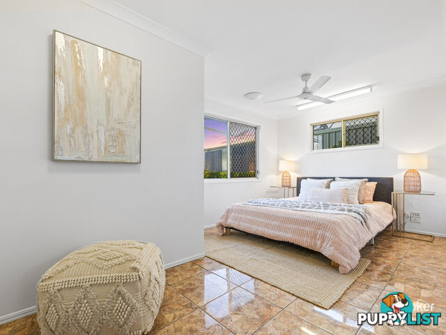 26 Bambil Street CRESTMEAD QLD 4132