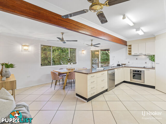 26 Bambil Street CRESTMEAD QLD 4132