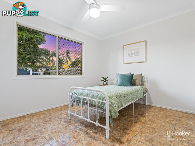 26 Bambil Street CRESTMEAD QLD 4132