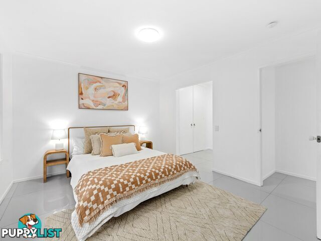 4 Pictum Place SUNNYBANK QLD 4109