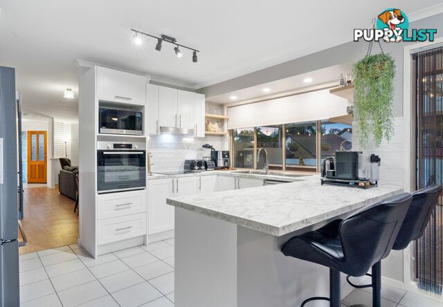14 Beaufortia Court REGENTS PARK QLD 4118