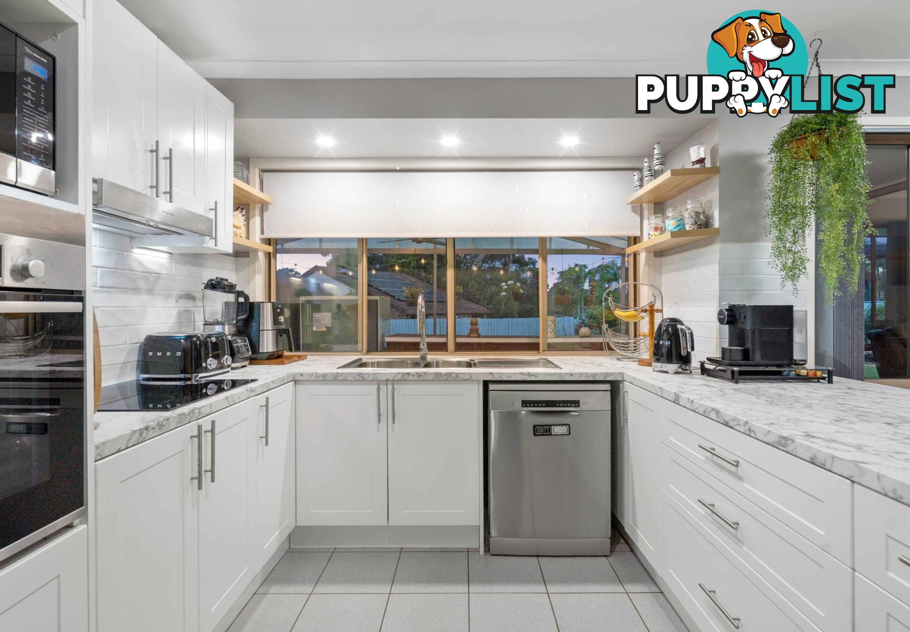 14 Beaufortia Court REGENTS PARK QLD 4118