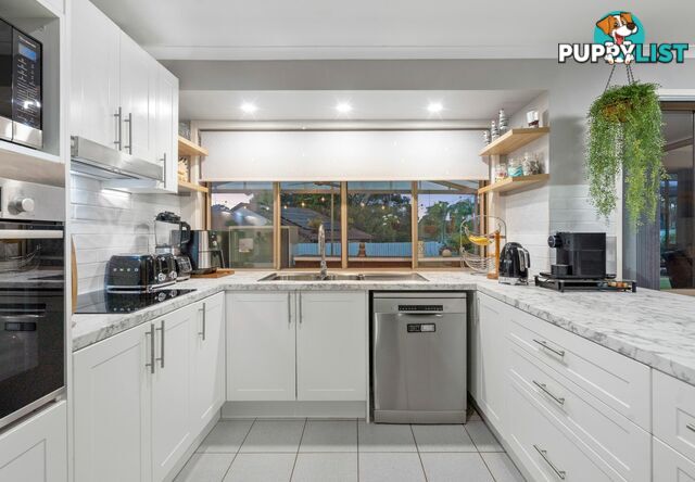 14 Beaufortia Court REGENTS PARK QLD 4118