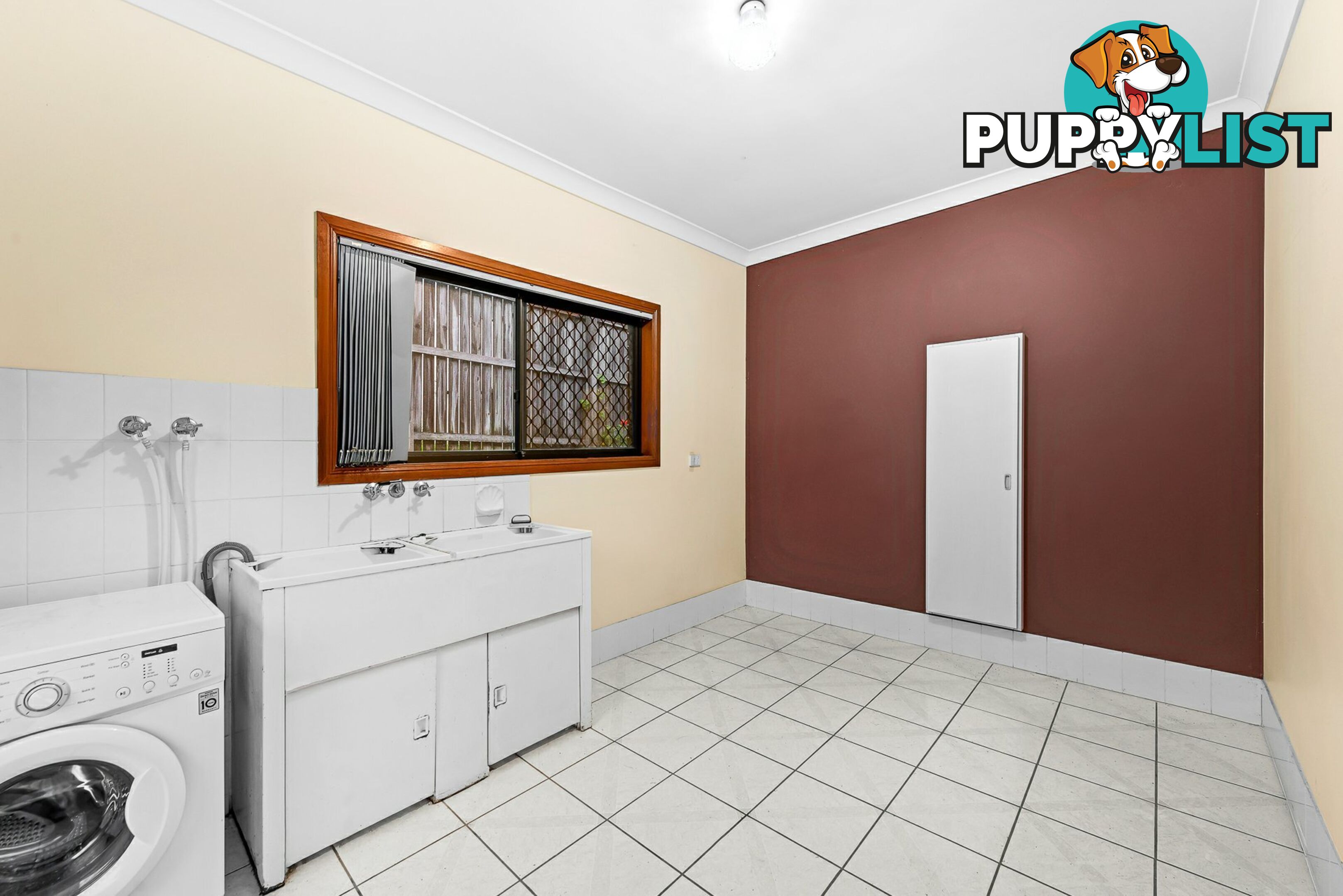 8 Lecha Street SUNNYBANK HILLS QLD 4109