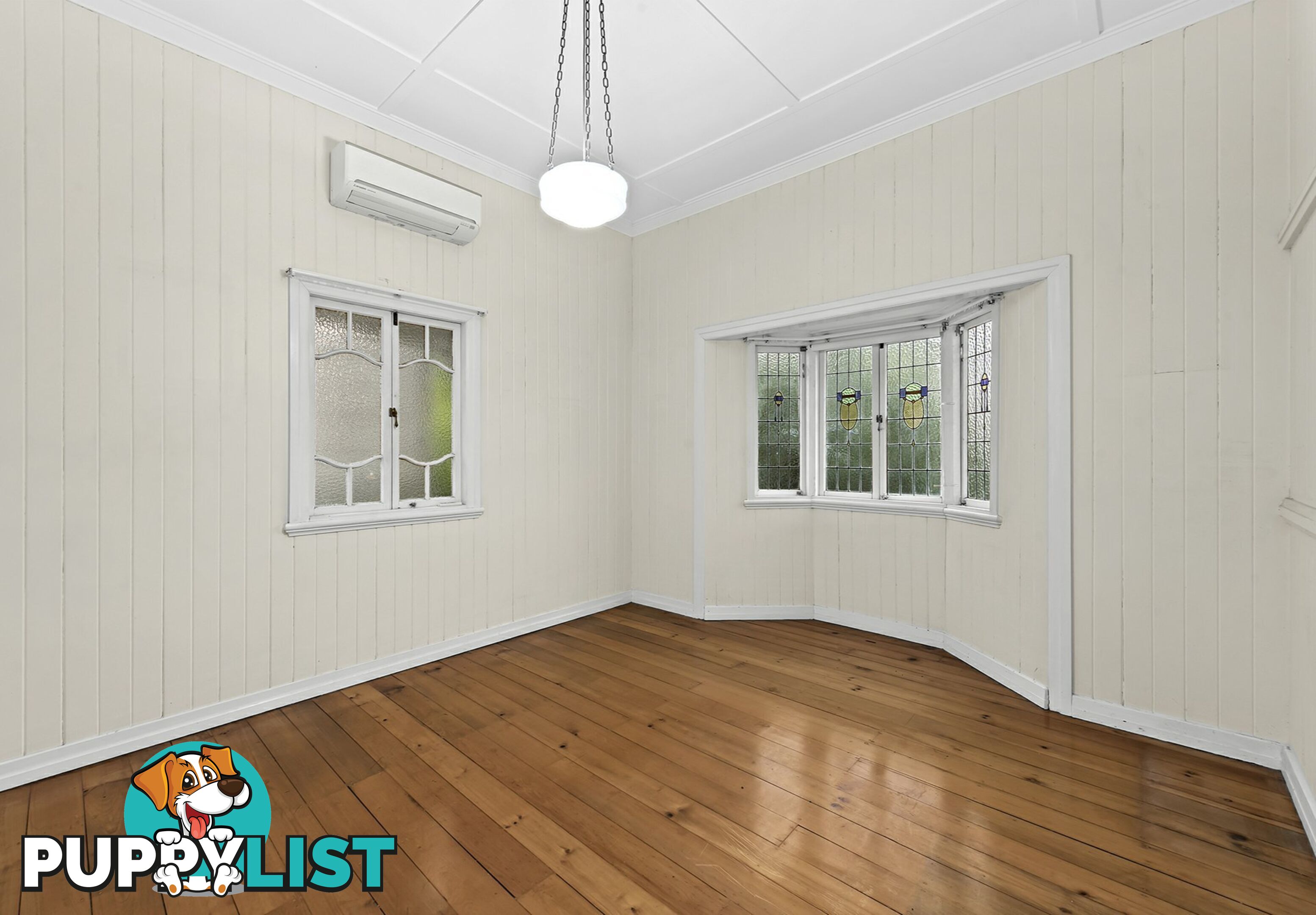 25 Mackie Street East MOOROOKA QLD 4105