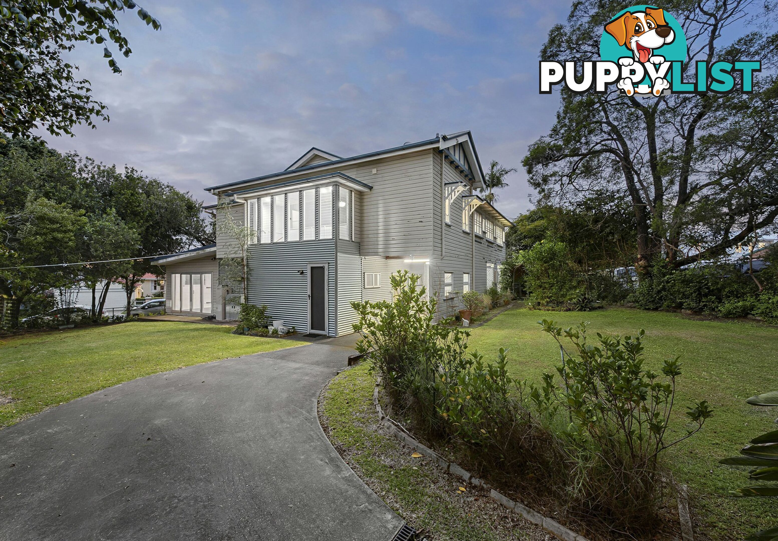 25 Mackie Street East MOOROOKA QLD 4105