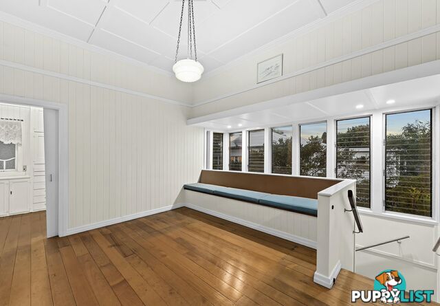 25 Mackie Street East MOOROOKA QLD 4105