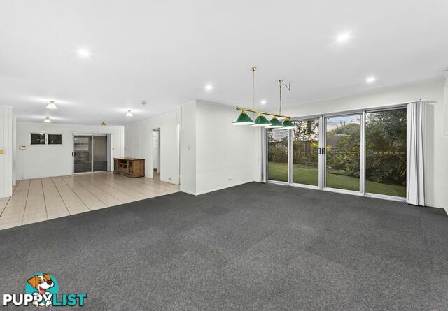 25 Mackie Street East MOOROOKA QLD 4105